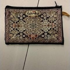 المحافظ Alp، كما تم الإبلاغ عنه بواسطة GVB عبر iLost