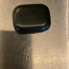 헤드폰, iLost를 사용하여 MEININGER Hotel Leipzig Hauptbahnhof에 보고됨