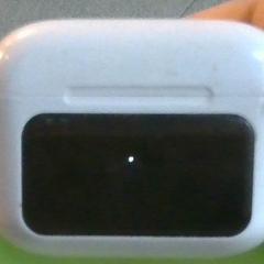 イヤポッド Earplugs がiLostで MEININGER Hotel Berlin Central Station によって報告されました