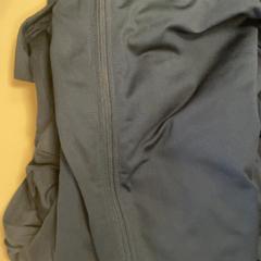 Sportkleding & Jas, zoals gemeld door Movie Park Germany met iLost