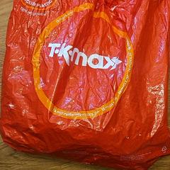 Plastikowa torba, zgłoszono przez HTM przy użyciu iLost