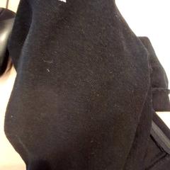 Fleece Sweat noir kiabi 5 ans, som rapportert av IKEA Villiers-sur-Marne ved bruk av iLost