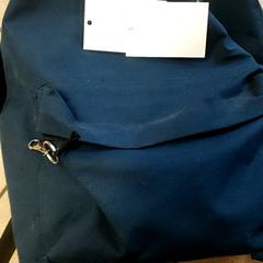 Mochila, segundo informou Regio Antwerpen - Brussel usando iLost