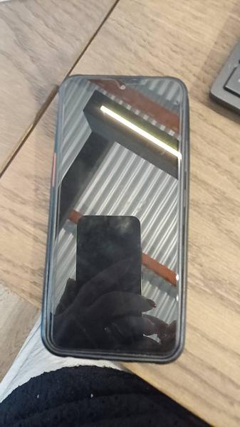 Mobile phone Onv : E. T. J. Smith