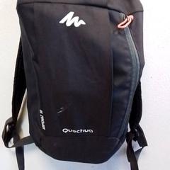 Mochila, segundo informou Hermes Eindhoven usando iLost