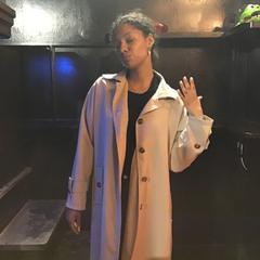 Trenchcoat beige, zoals gemeld door De Heeren van Aemstel met iLost