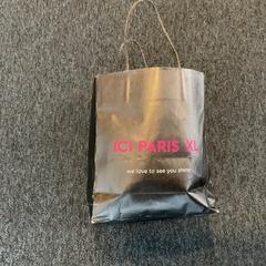 Taška, jak nahlášeno Breng Arnhem pomocí iLost