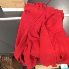 스웨터, iLost를 사용하여 Breng Nijmegen에 보고됨