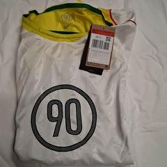 T-shirt, zoals gemeld door Grand Hotel Amrâth Amsterdam met iLost