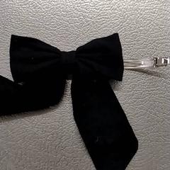 مشبك الشعر Zwarte strik، كما تم الإبلاغ عنه بواسطة IKEA Utrecht عبر iLost