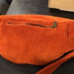 Bag, as reported by U-OV Utrecht using iLost