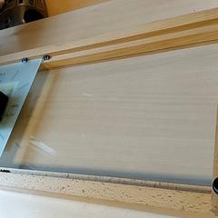 電子製品 - - Wandklok がiLostで Centraal magazijn によって報告されました