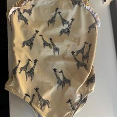 Badpak Beige met giraffen (kinderen), gemeldet von Van der Valk Hotel ARA über iLost