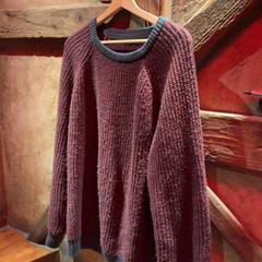 Camisola Rood, como reportado por Club Nyx/Exit Café utilizando o iLost