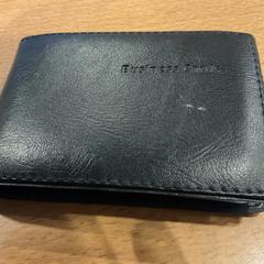 Titular de la tarjeta Bouhrouch, ha sido reportado por Gemeente Amsterdam con iLost