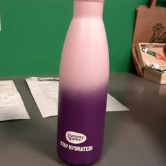 İLost kullanarak Diergaarde Blijdorp tarafından bildirildiği gibi Şişe