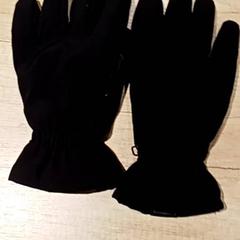 Odzież Handschoenen, zgłoszono przez Centraal magazijn przy użyciu iLost