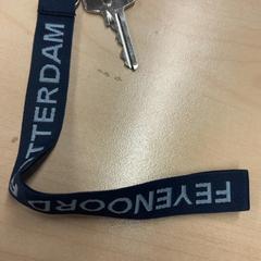 Llave, ha sido reportado por Pathé Schouwburgplein con iLost