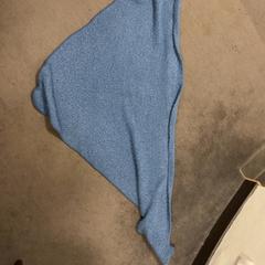 Châle Blauw driehoek, a été signalé par Koninklijk Theater Carré utilisant iLost