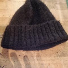 Beanie bruin wol, as reported by IKEA Wilrijk using iLost