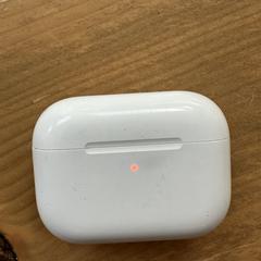 Airpods case, gerapporteerd met iLost