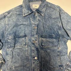 Jacket jeans, as reported by Regio Oost-Vlaanderen using iLost