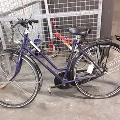 Bicicleta onbekend Paars, ha sido reportado por Fietsdepot Hasselt con iLost