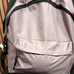 حقائب حمل وحقائب اليد، كما تم الإبلاغ عنه بواسطة allGo Almere عبر iLost