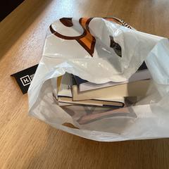 Boeken, zoals gemeld door Stad Hasselt met iLost