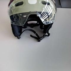 Casco, segundo informou Twisto usando iLost