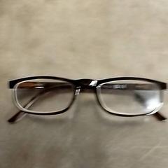 Bril, iLost를 사용하여 Pathé Scheveningen에 보고됨