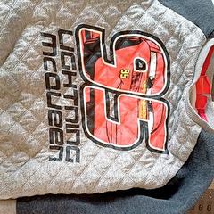 Kinder trui Gris et rouge, zoals gemeld door IKEA Rennes - Pacé met iLost