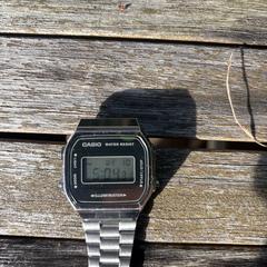 Horloge, Casio, jak bylo nahlášeno na iLost