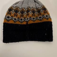 Bonnet, a été signalé par IKEA Mons utilisant iLost