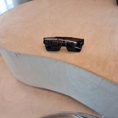 Lunettes de soleil adulte Noir, gisa salatu by IKEA Lyon Grand Parilly iLost erabiliz