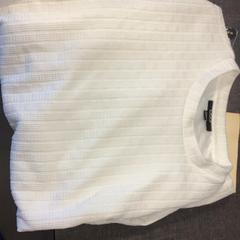 Halenka White, jak nahlášeno MEININGER Hotel Brussels City Center pomocí iLost