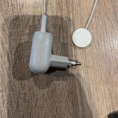 Ladegerät, gemeldet von Van der Valk Hotel Apeldoorn - De Cantharel über iLost