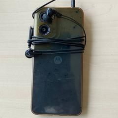 Smartphone Motorola, a été signalé par Regio Oost-Vlaanderen utilisant iLost