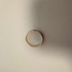 Ring silver, zoals gemeld door Ramada by Wyndham Amsterdam Airport Schiphol met iLost