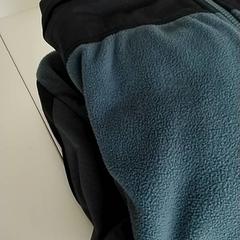 Kleding - Vest, jak nahlášeno Centraal magazijn pomocí iLost