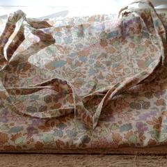 Handtasche Bloemenprint, gemeldet von DierenPark Amersfoort über iLost