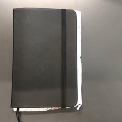 Variados - Notitieboekje, como reportado por Centraal magazijn utilizando o iLost