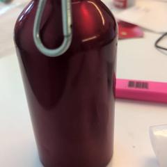 Waterfles, zoals gemeld door Ziekenhuis Oost-Limburg met iLost