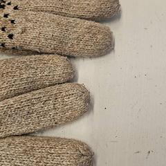 Kesztyű, amint azt HTM az iLost segítségével jelentette.