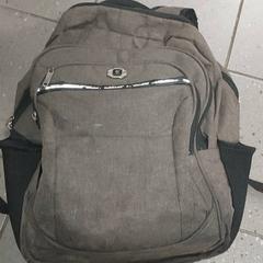 Rucksack, gemeldet von Regio Antwerpen - Brussel über iLost