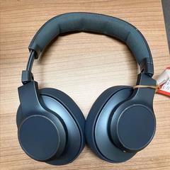 Koptelefoon Blauw/grijs, zoals gemeld door Connexxion Noord Holland Noord Alkmaar met iLost