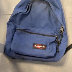 Hátizsák, amint azt Regio Antwerpen - Brussel az iLost segítségével jelentette.