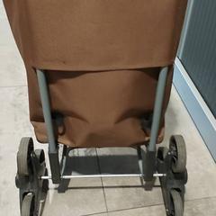 Boodschappentrolley, a été signalé par Regio Antwerpen - Brussel utilisant iLost