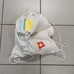 Bolsa de gimnasia, ha sido reportado por Regio Antwerpen - Brussel con iLost