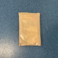 Paperezko poltsa, gisa salatu by Breng Arnhem iLost erabiliz